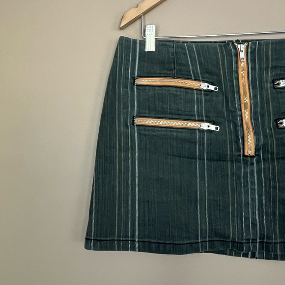 {Urban Outfitters} Striped Contrast Zipper Mini Denim Skirt - Womens Large - Picture 4 of 10